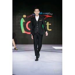 HL015  真人展示男裝西裝套裝 真人demo男西裝hk中心 HL015  真人展示男裝西裝套裝 真人demo男西裝hk中心